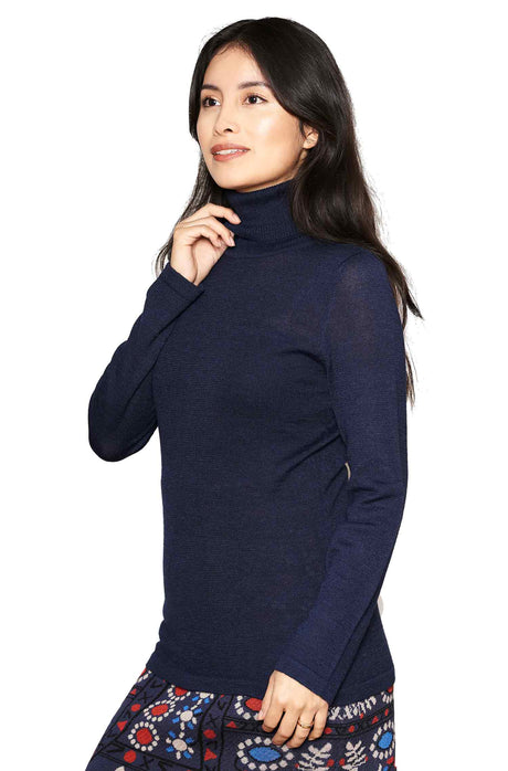 Alpaka Damen Rollkragen Pullover MADAI aus 70% Alpaka und 30% Seide